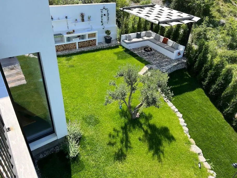 Lake Breeze Villa With A Pool & Magnificent Views Shiroka