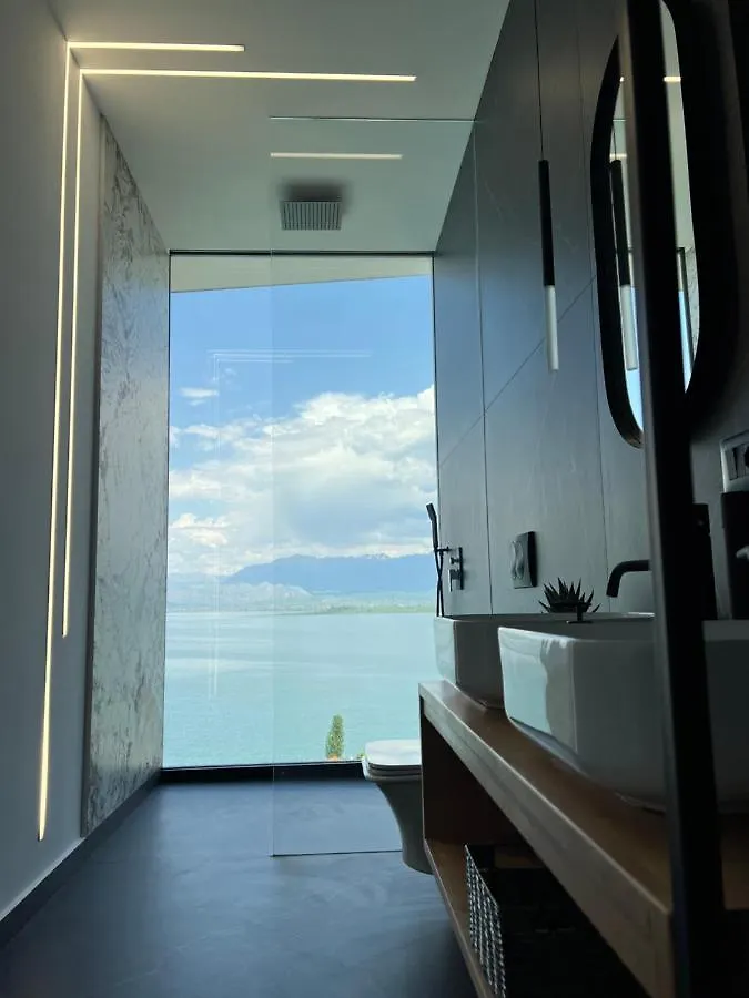 Lake Breeze Villa With A Pool & Magnificent Views Shiroka 0*,