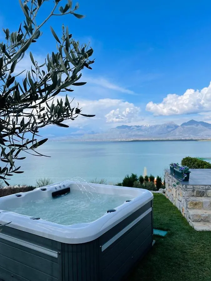 Lake Breeze Villa With A Pool & Magnificent Views Shiroka
